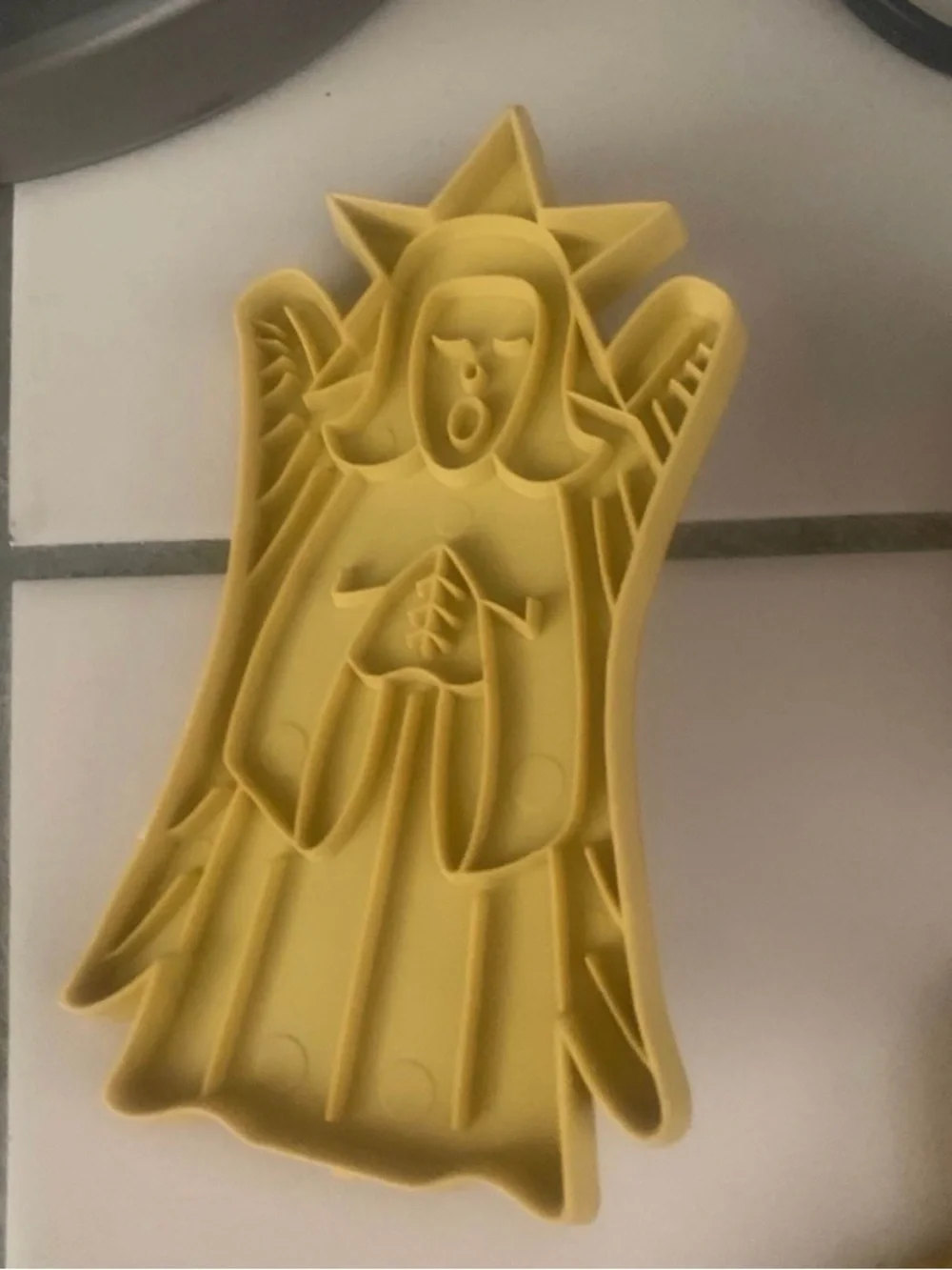 FINAL PRICE Vintage Yellow Stanley Cookie Cutters